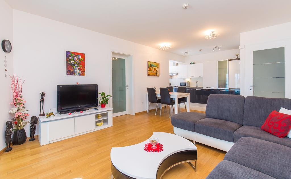 دوبروفينك Bay View Apartment Fantastik المظهر الخارجي الصورة